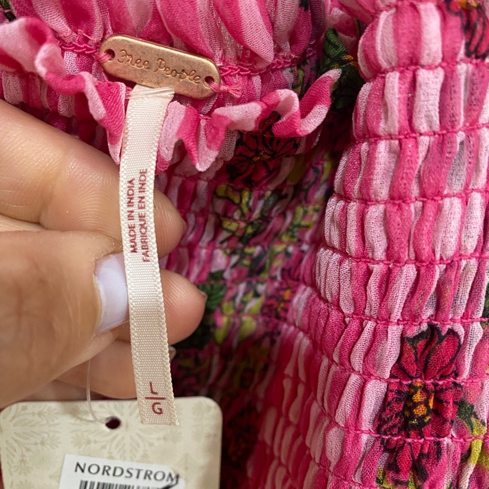 Free People Alejandra Sleeveless Smocked Midi Dress Hot Pink Combo Large NWT - Picture 7 of 7